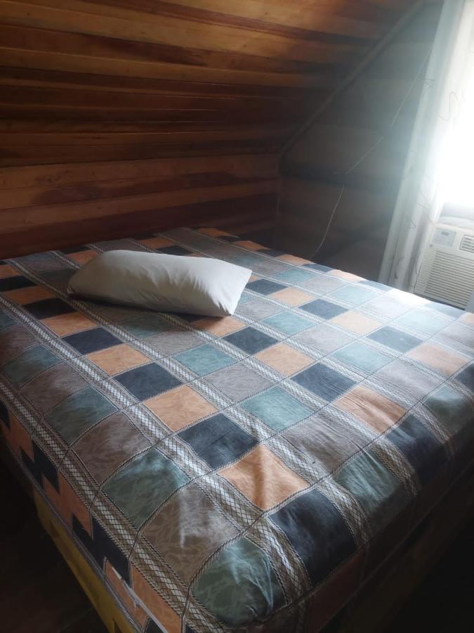 Вілла Camping Rio Manso. Атібая Екстер'єр фото